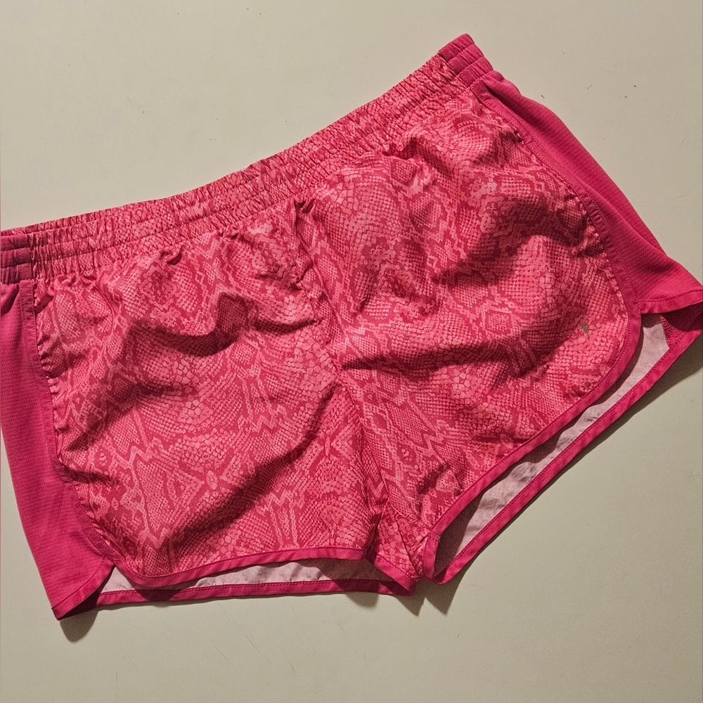 NWOT Danskin Now Snake Skin Print Running Shorts